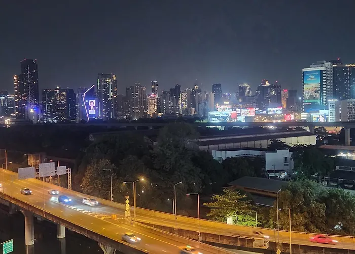 Interchange Tower Serviced Apartment - Sha Extra Plus